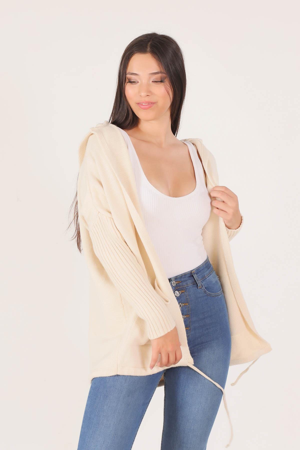 Taş Eteği Bağcık Detaylı Hırka 7586 