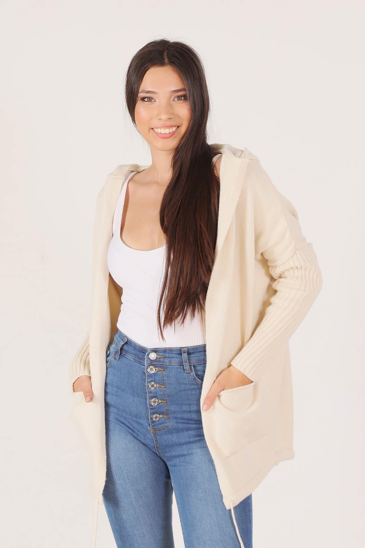 Taş Eteği Bağcık Detaylı Hırka 7586 - 5