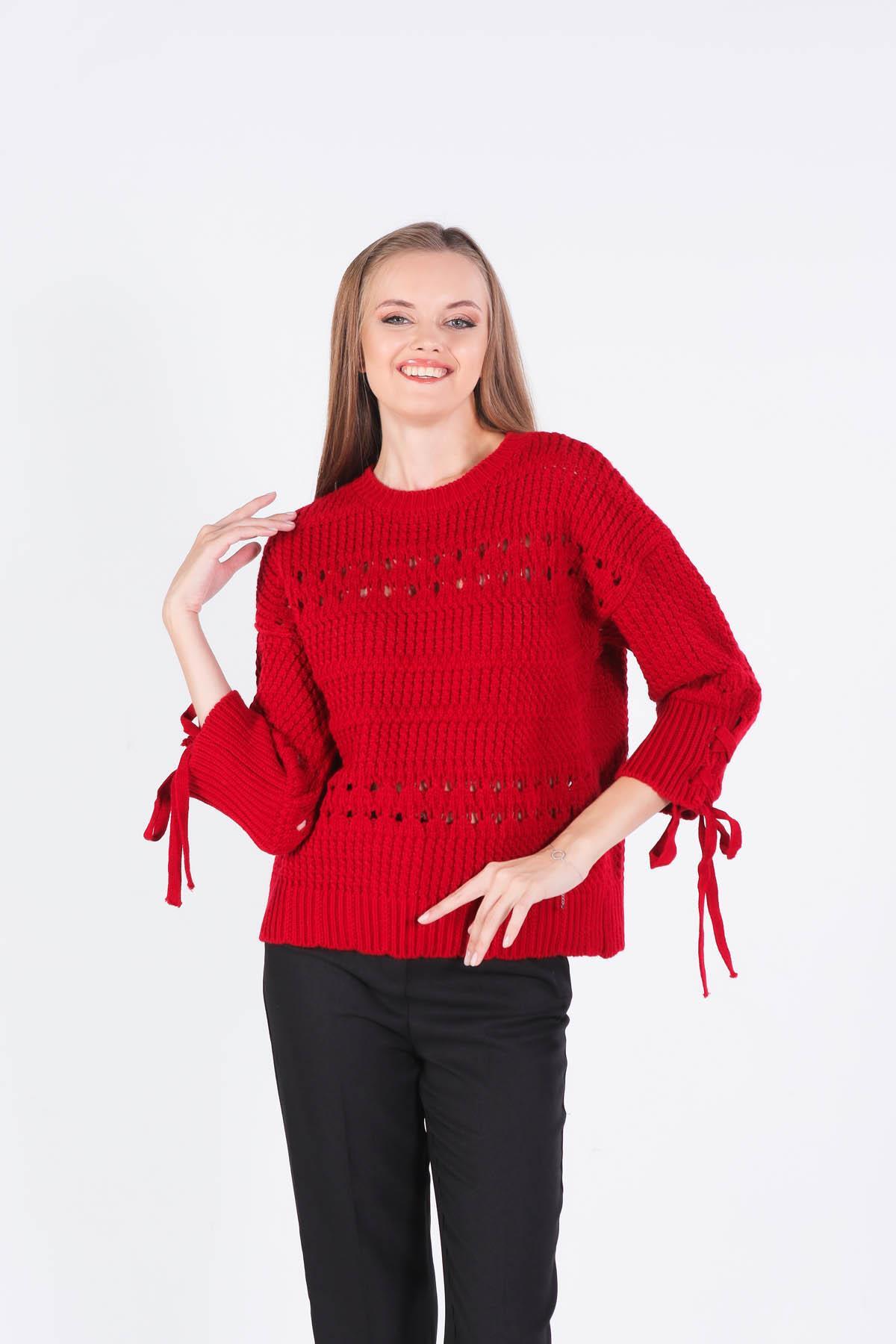 Kırmızı Kol Bağlama Detay Delikli Kazak 7588 