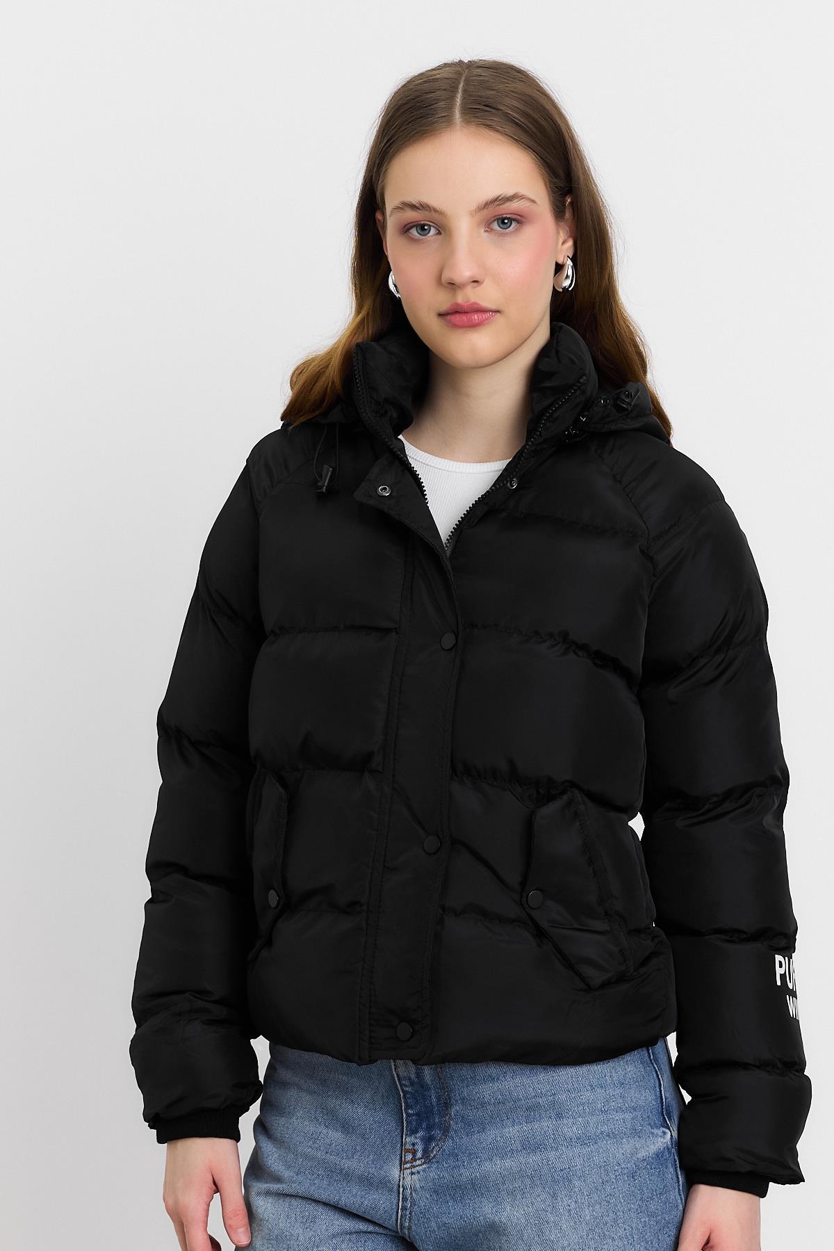 Siyah Kol Puffer Winter Yazı Mont 3020 - 2
