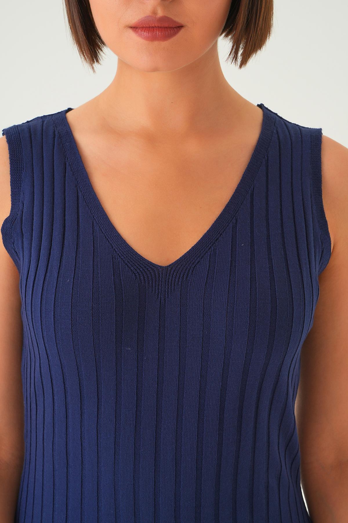 Laci Askılı V Yaka Triko Elbise 77437 - 5