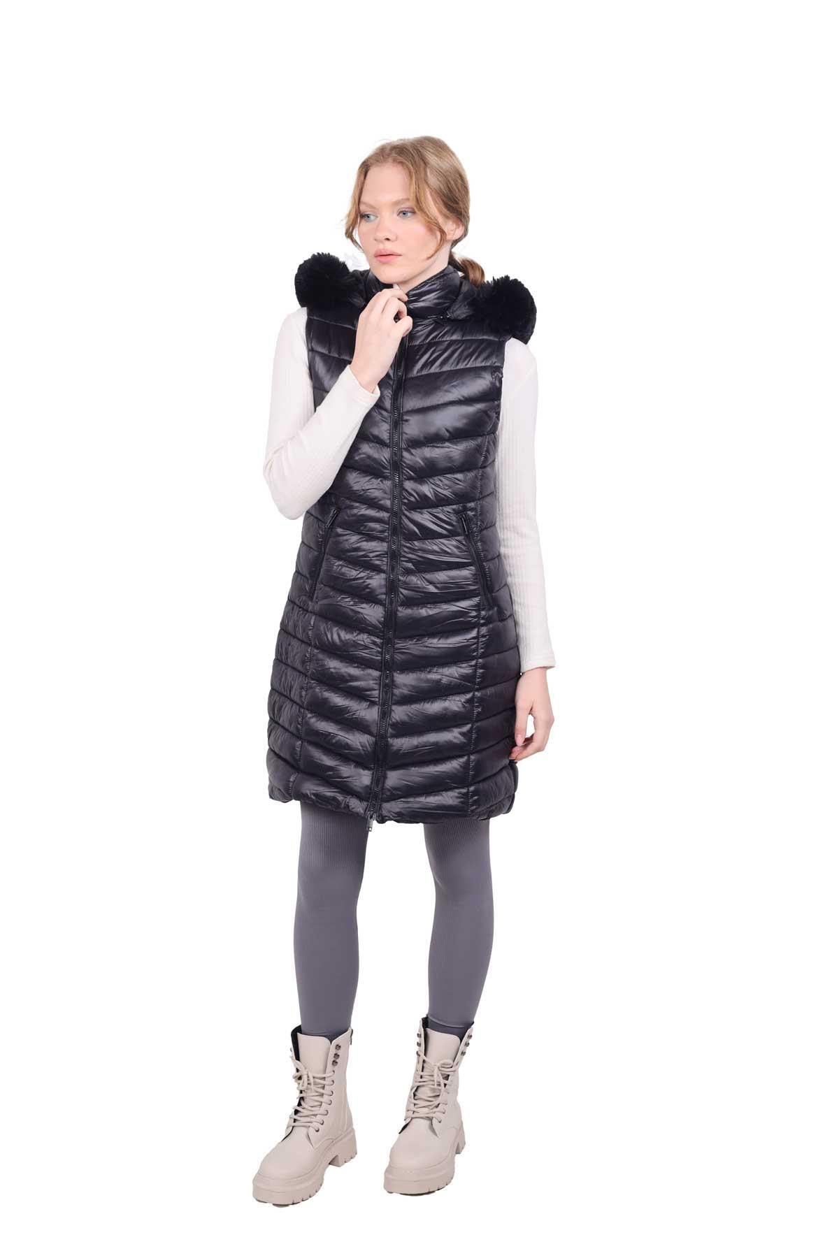 Siyah Kapüşonlu Uzun Şişme Yelek 8000 - 2