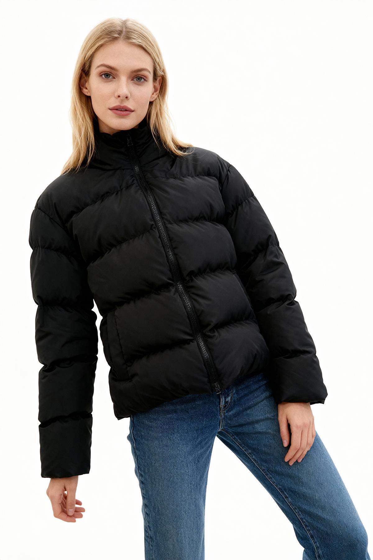 8002 Kapüşonlu Mont Siyah - RAYS