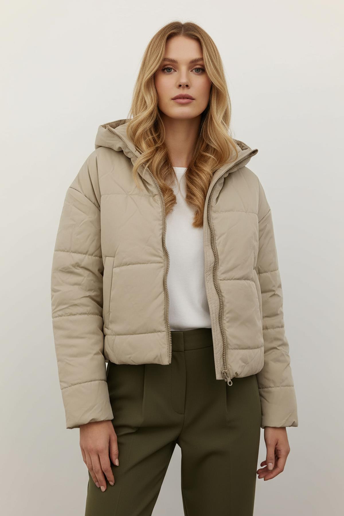 8010 Kapüşonlu Cepli Mont Bej - 1