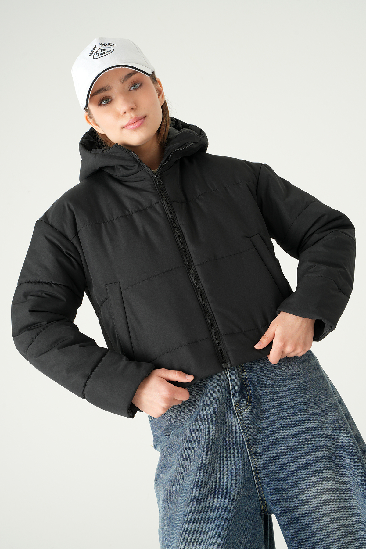 8010 Kapüşonlu Cepli Mont Siyah - 6