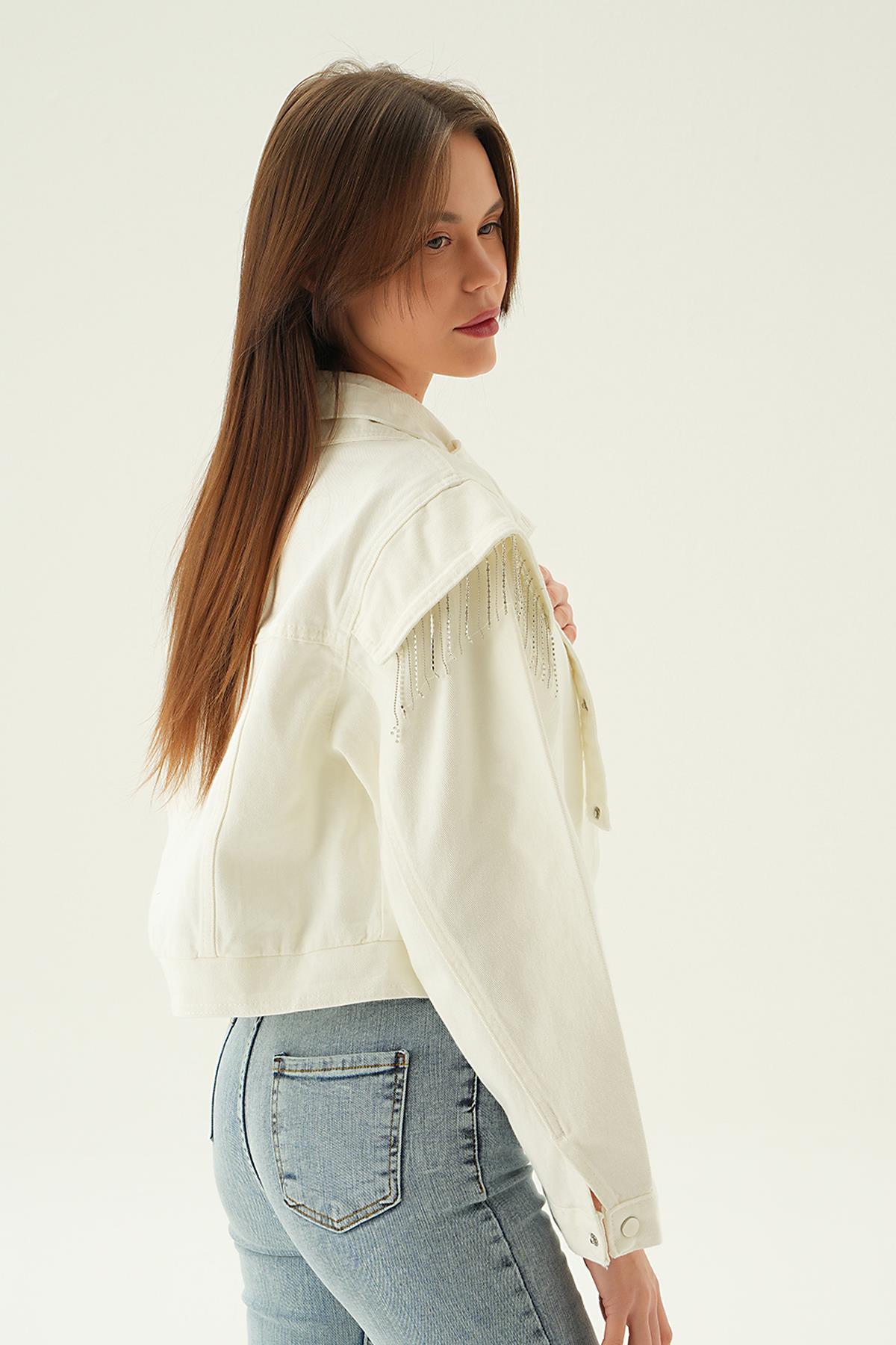 8089 Yaka Kemer Detaylı Kot Ceket Beyaz - 2