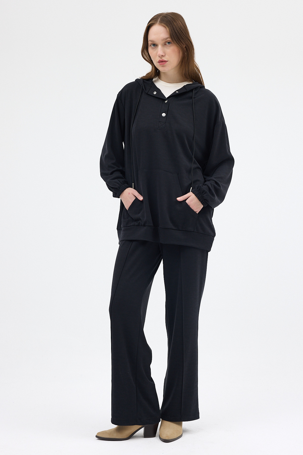 Siyah Cepli Kapüşonlu Tunik Pantolon Takımı 8105A - 1