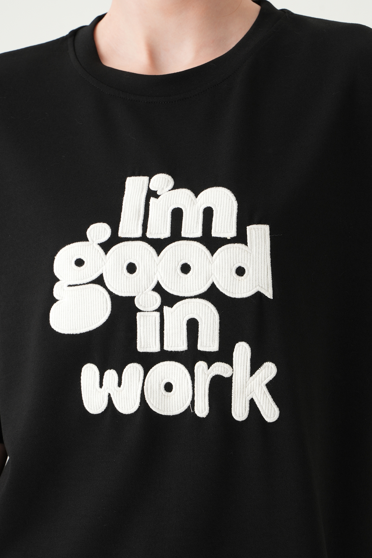 Siyah Yazı Nakışlı Tişört 8106 - 4