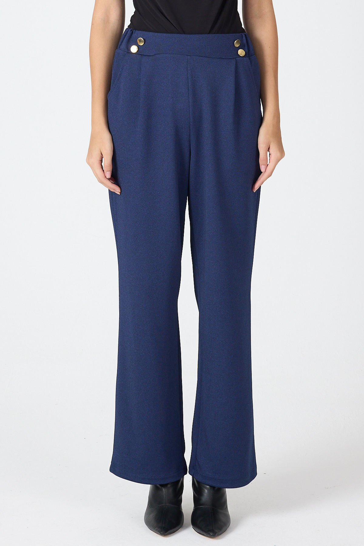 Laci Gold Düğme Detaylı Bol Paça Kadın Pantolon 8111A - RAYS