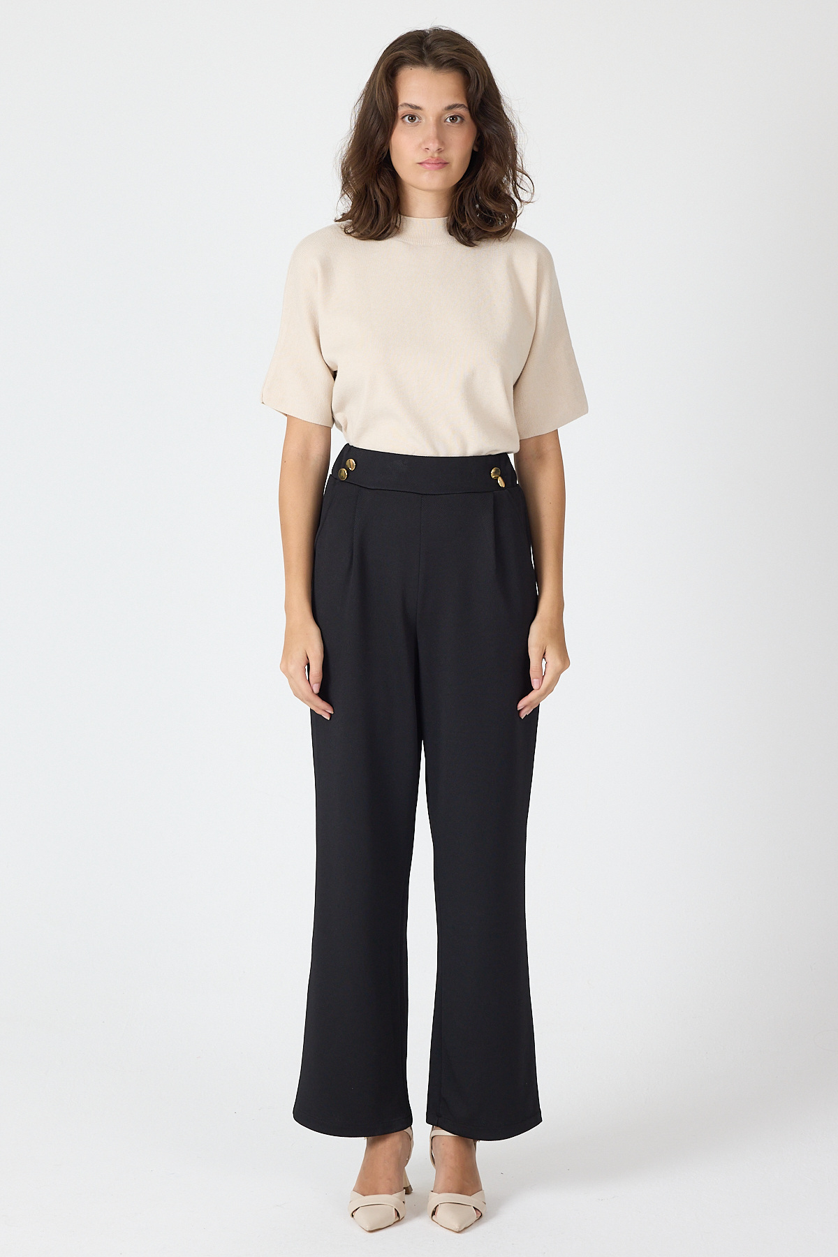 Siyah Gold Düğme Detaylı Bol Paça Kadın Pantolon 8111A - 2