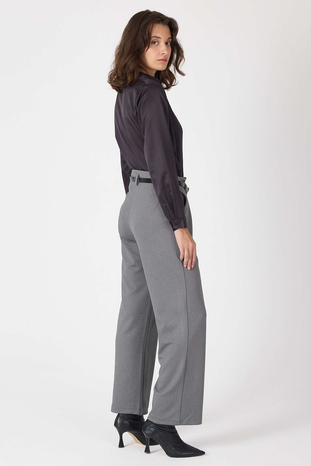 Antrasit Pileli Kemerli Kadın Kumaş Pantolon 8119A - 5