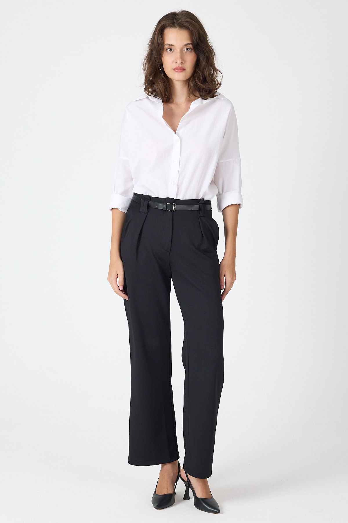 Siyah Pileli Kemerli Kadın Kumaş Pantolon 8119A - 2