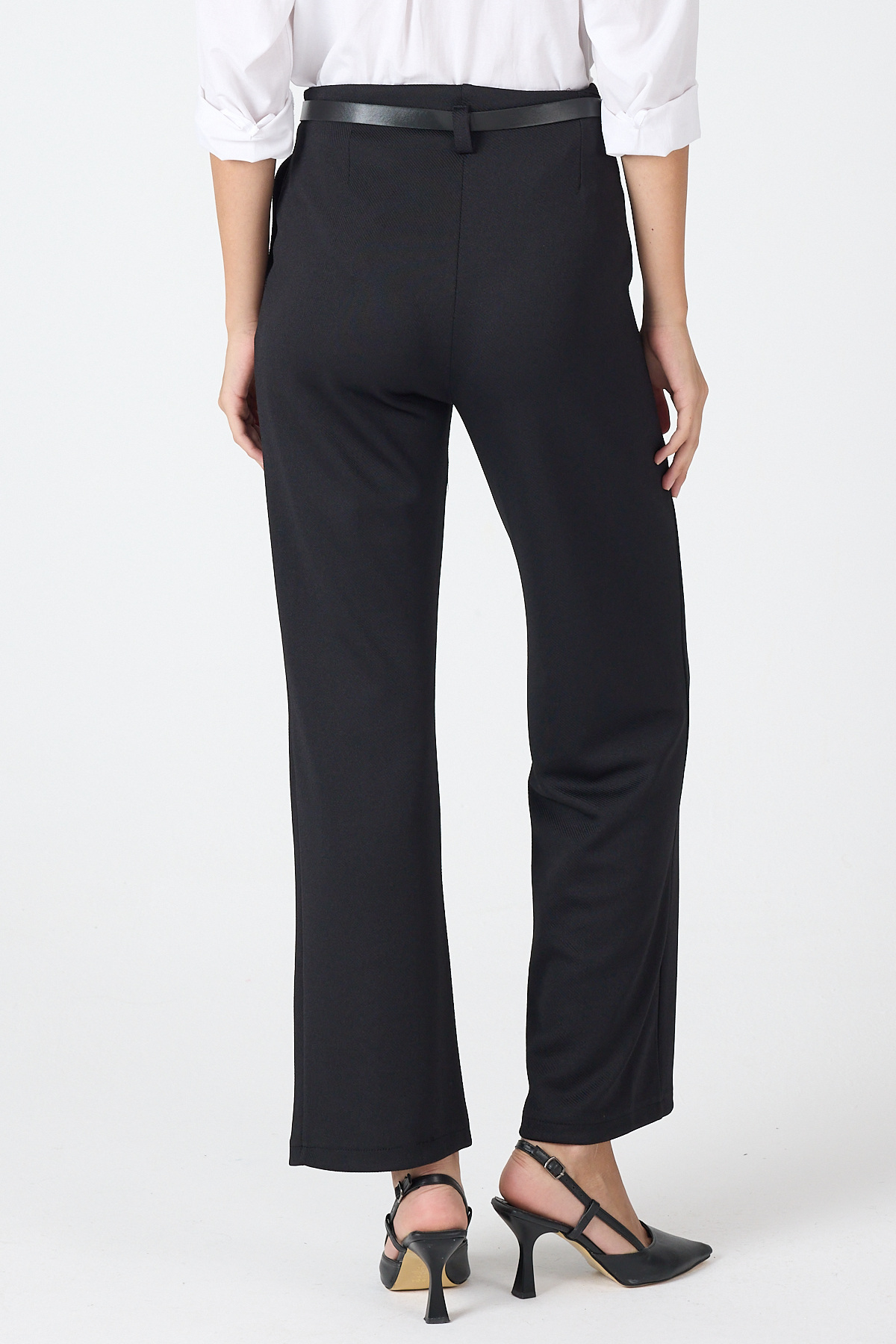 Siyah Pileli Kemerli Kadın Kumaş Pantolon 8119A - 5