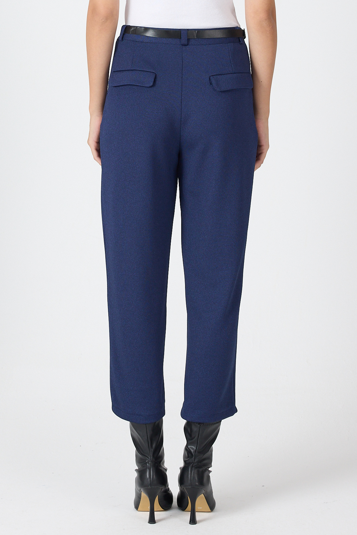 Laci Pileli Kemerli Kadın Kumaş Pantolon 8120A - 5