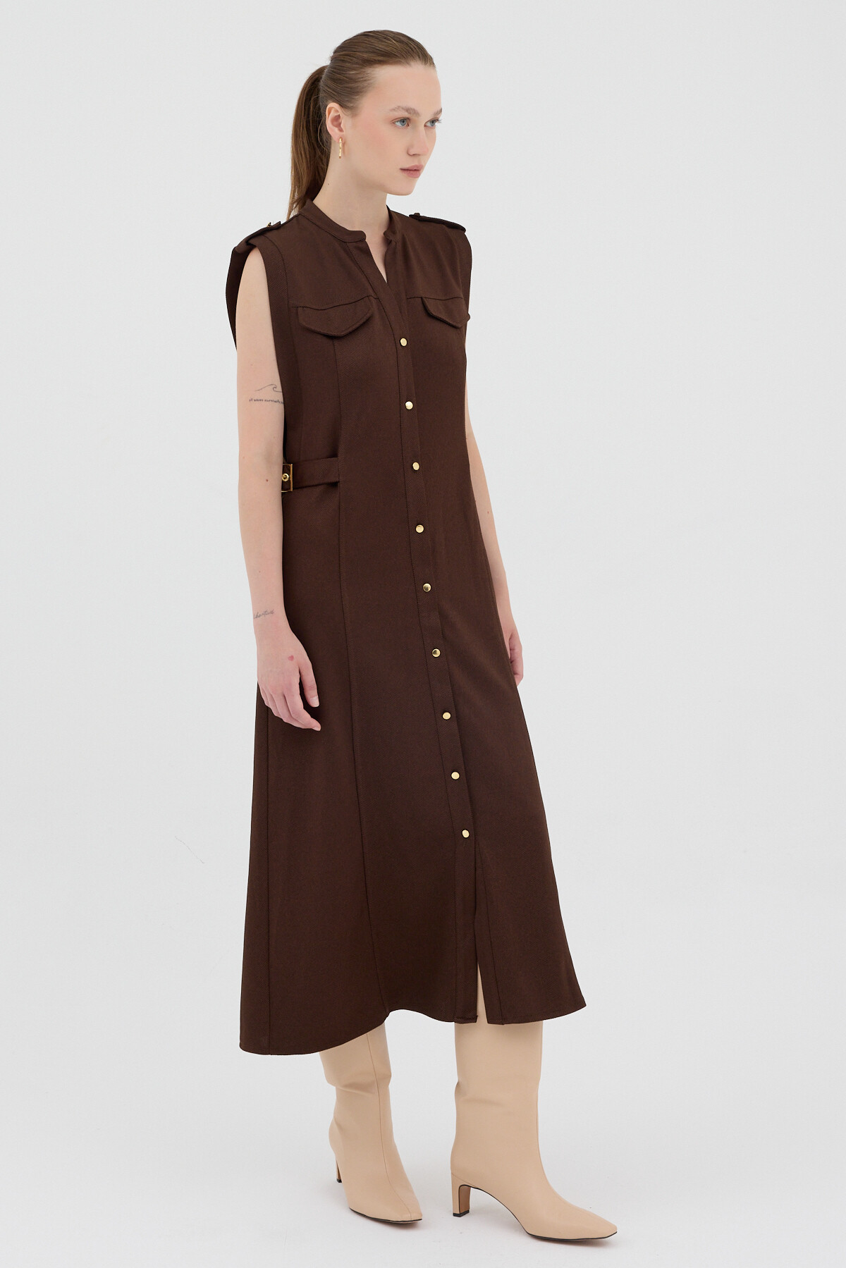 Kahve Gold Düğme Detaylı Midi Elbise 8125A - 3