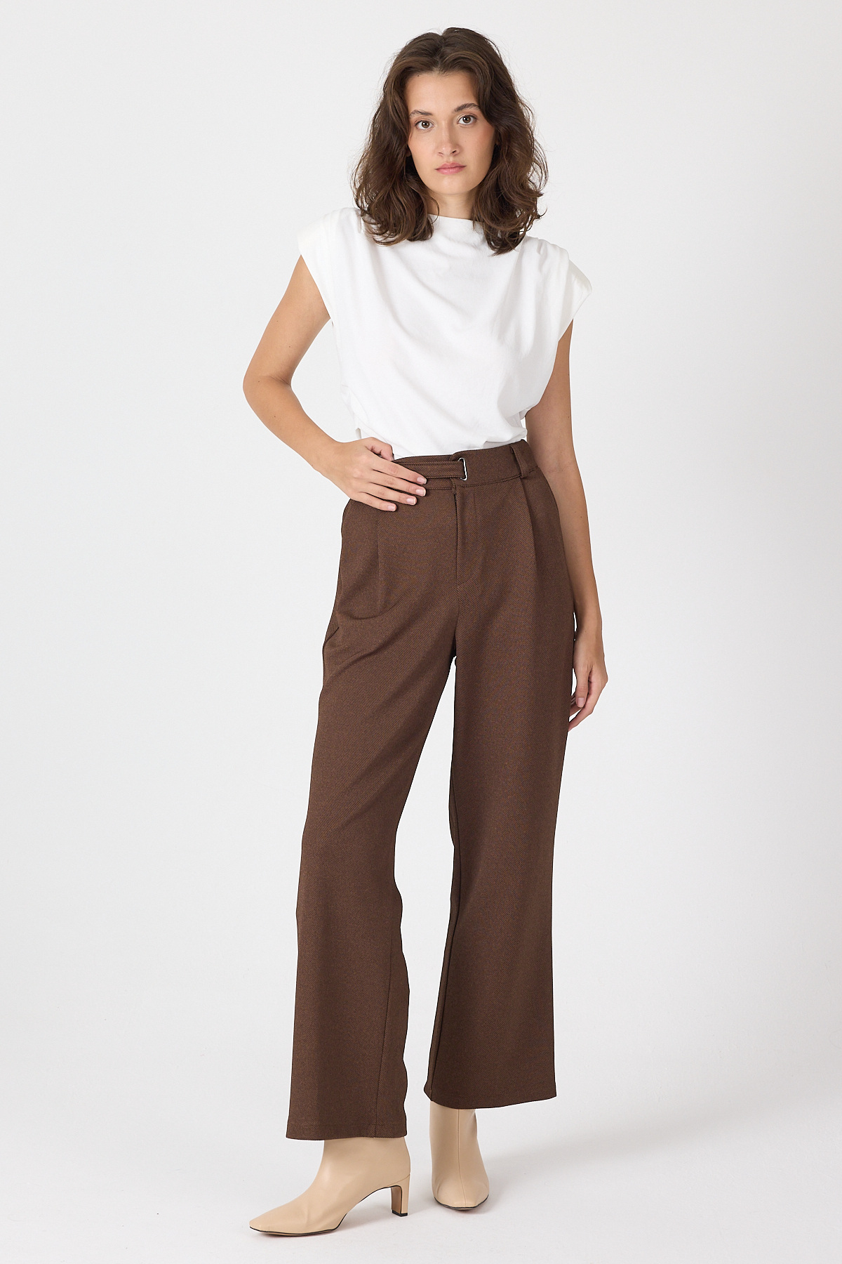 Kahve Kemerli Yüksek Bel Bol Paça Kadın Pantolon 8147A - 6