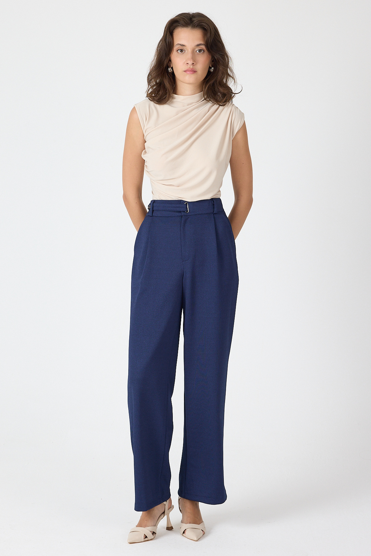 Laci Kemerli Yüksek Bel Bol Paça Kadın Pantolon 8147A - RAYS