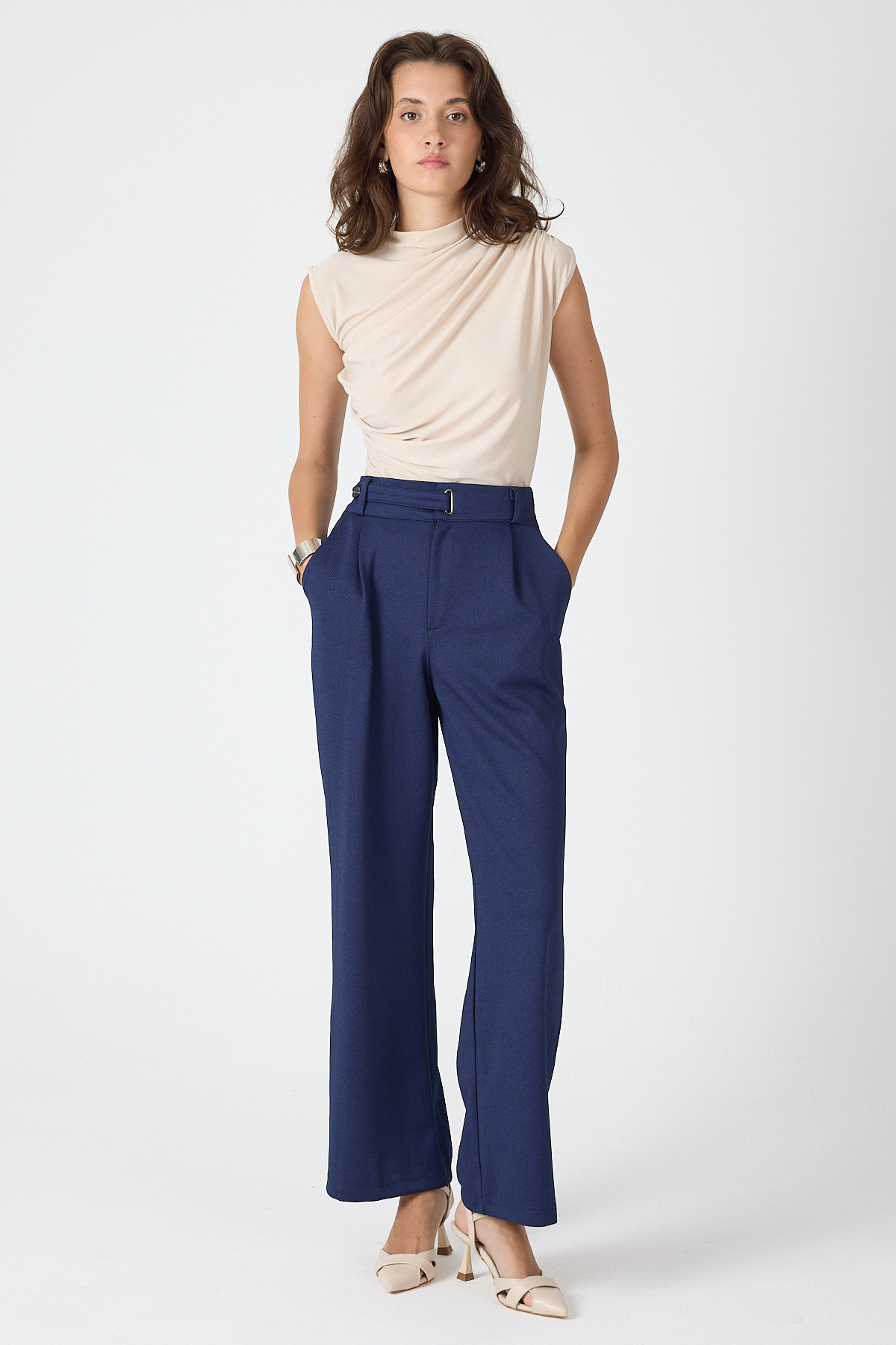 Laci Kemerli Yüksek Bel Bol Paça Kadın Pantolon 8147A - 2
