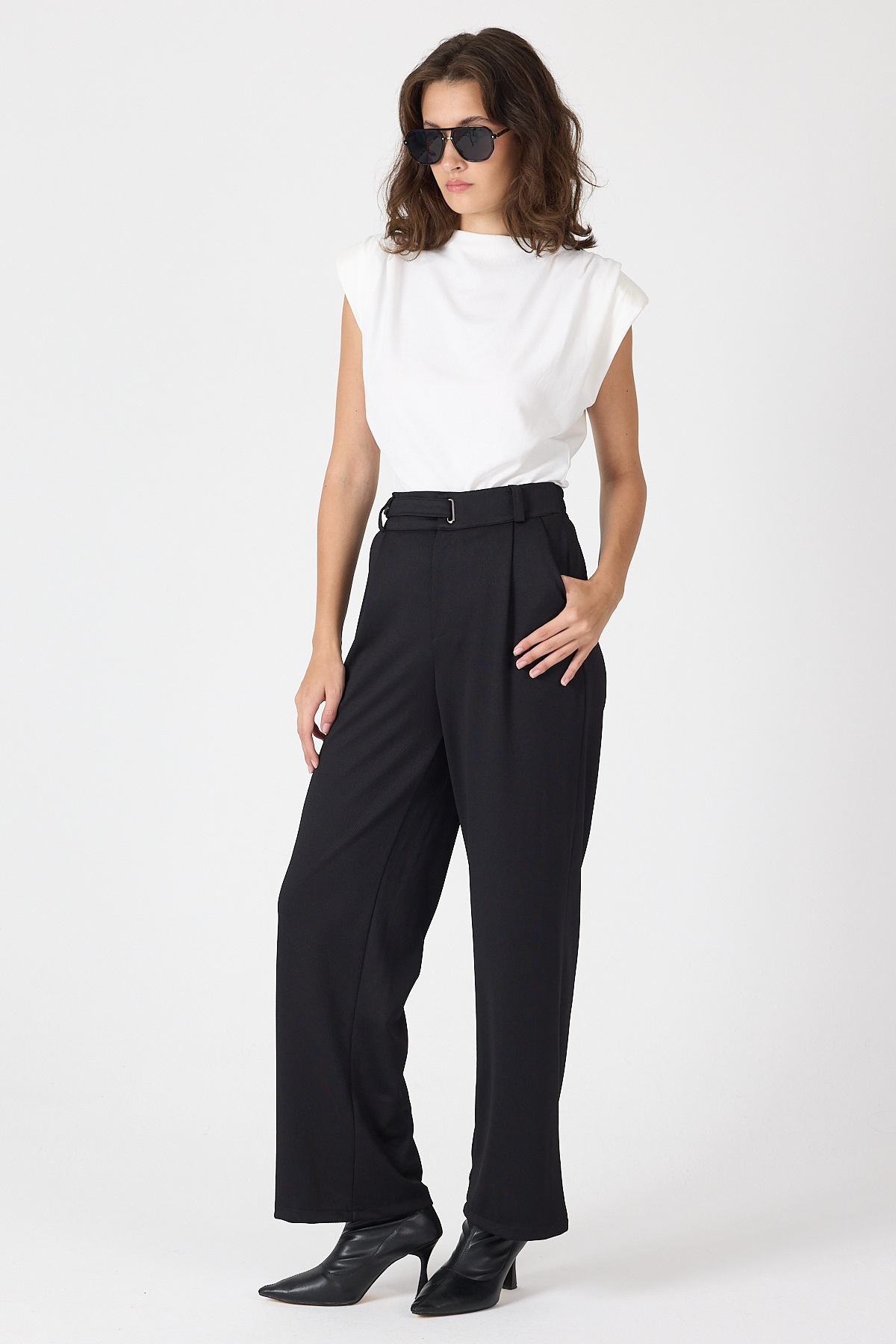 Siyah Kemerli Yüksek Bel Bol Paça Kadın Pantolon 8147A - 7