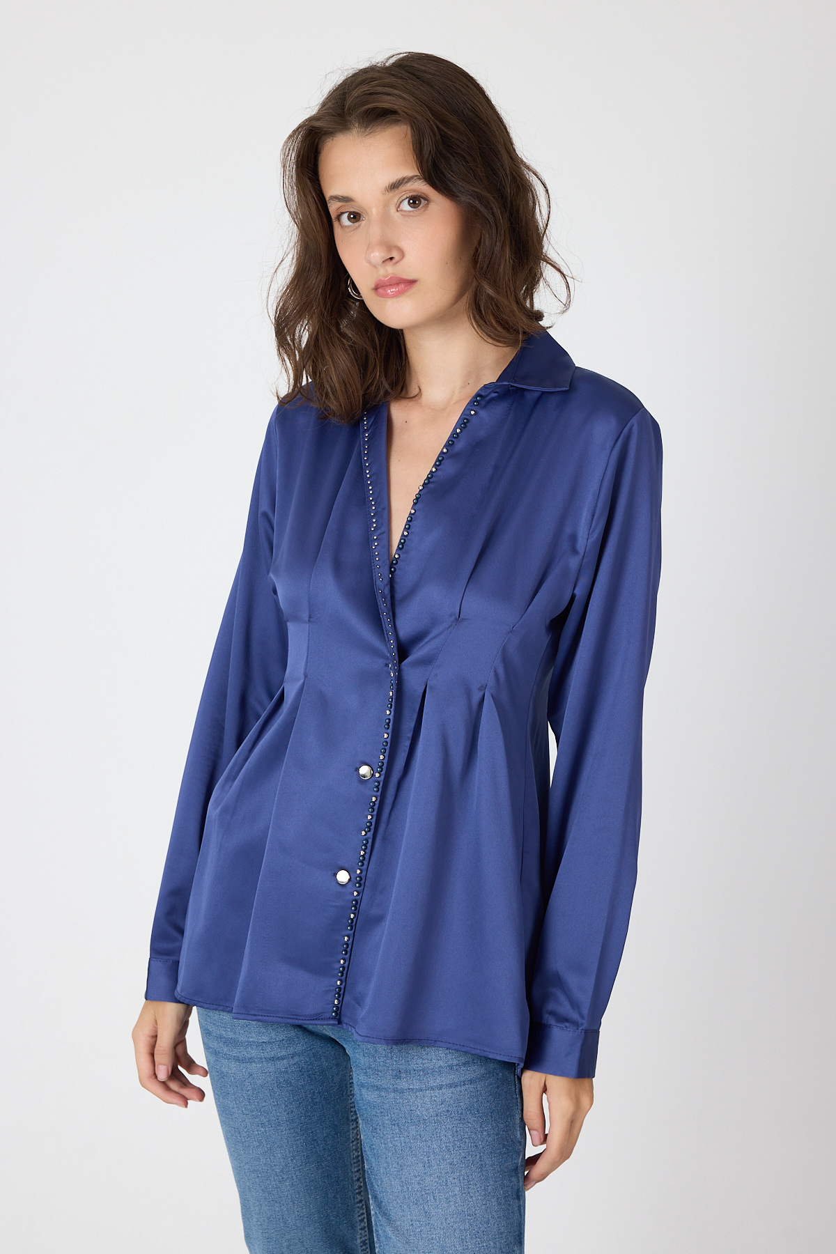 Laci Kruvaze Kesim Taş İşlemeli Kadın Saten Gömlek 8149A - RAYS (1)