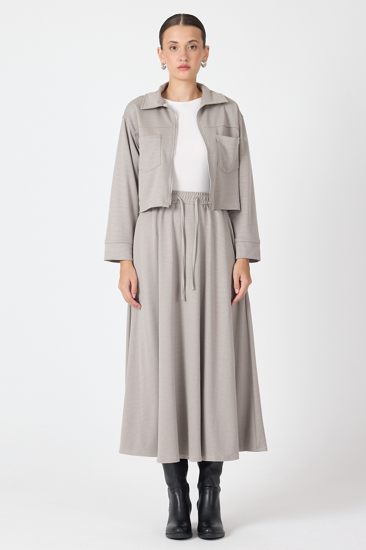 Gri Yumuşak Dokulu Ceket Etek Takım 8150A - RAYS (1)