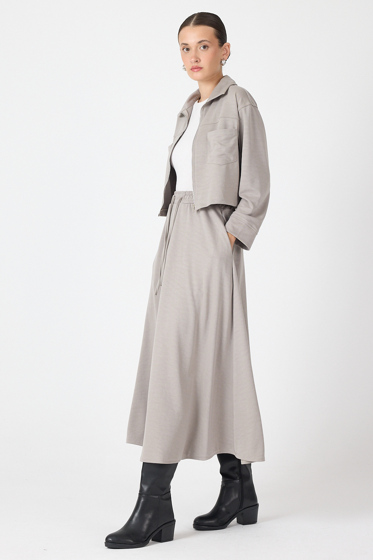 Gri Yumuşak Dokulu Ceket Etek Takım 8150A - 7