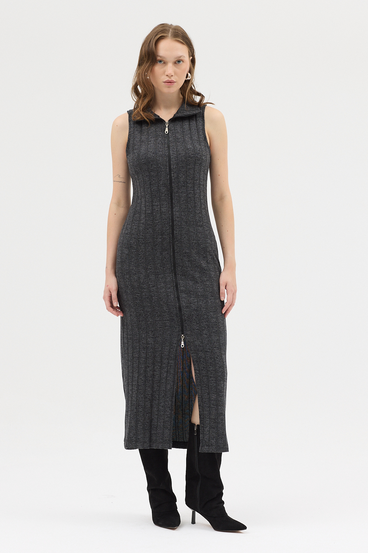 Siyah Fermuarlı Dik Yaka Triko Elbise 8152A - RAYS (1)