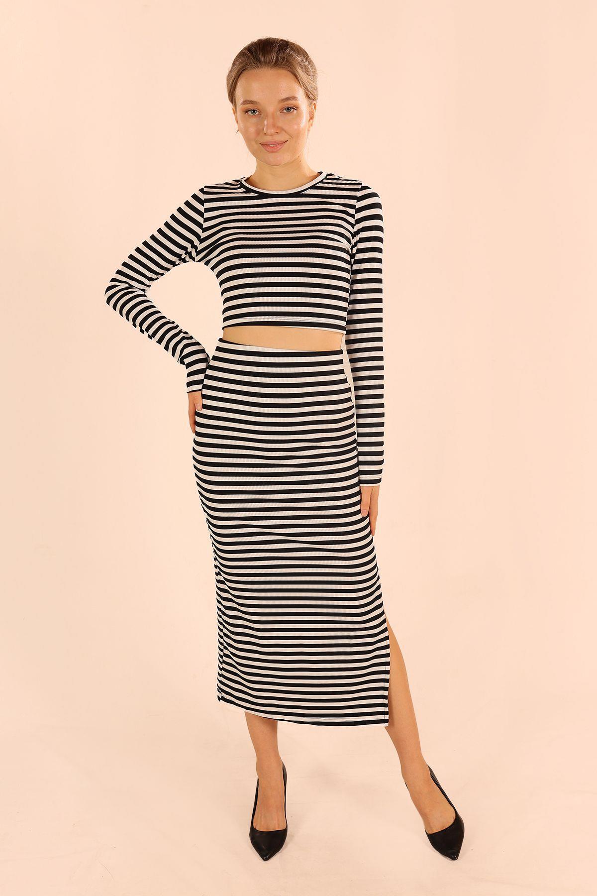 8153 Çizgili Etek Bluz Takım Beyaz-Siyah - RAYS