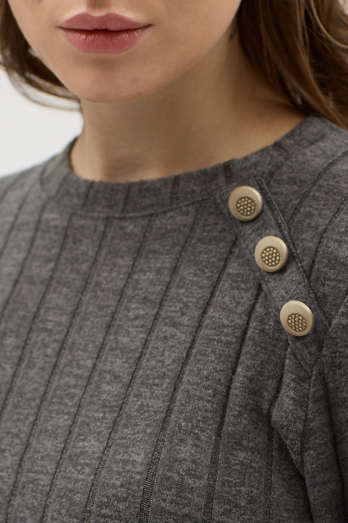 Antrasit Omuz Düğme Detaylı Triko Uzun Elbise 8154A - 4