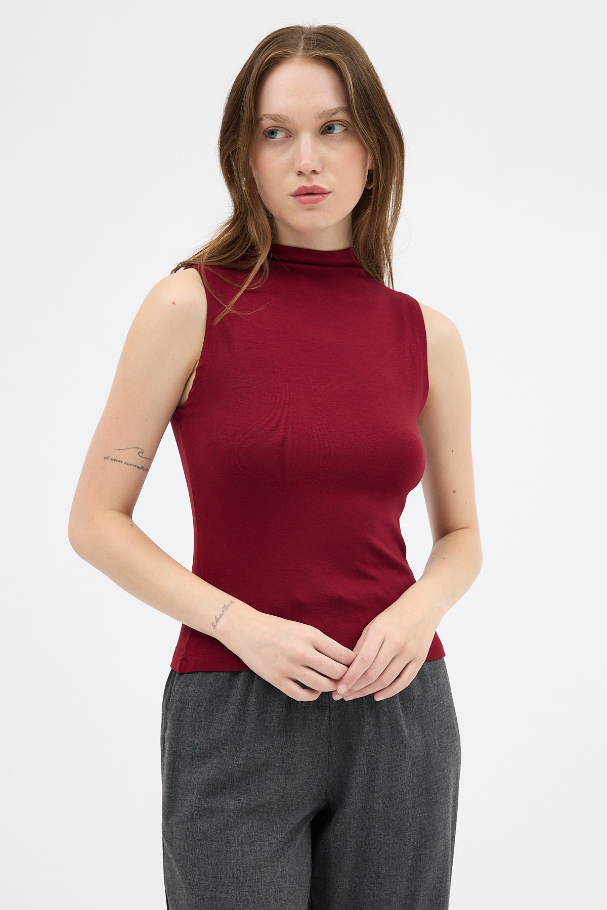 Bordo Kadın Kolsuz Yüksek Yaka Body 8155A - 7