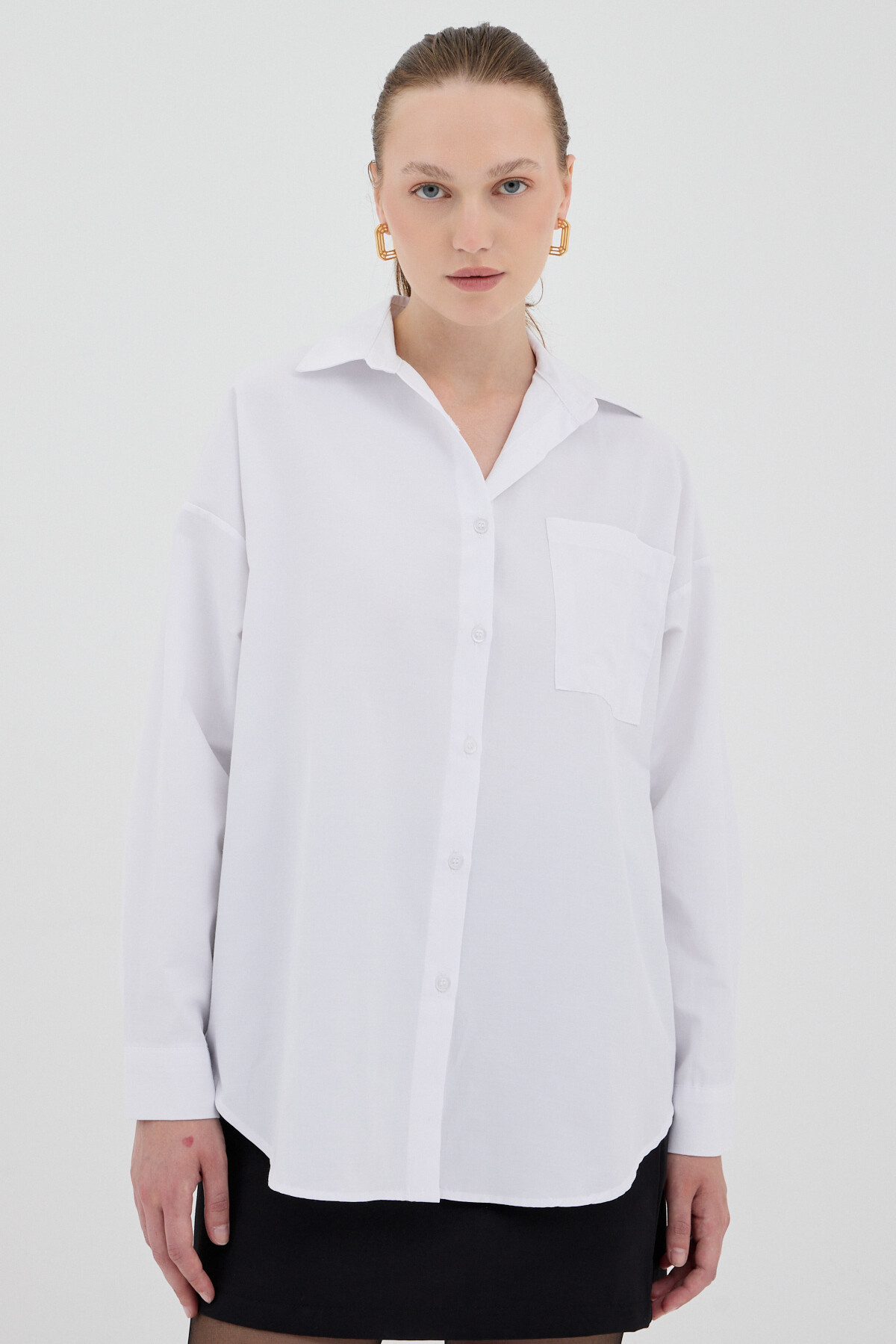 Beyaz Tek Cepli Oversize Gömlek 8158A - 2