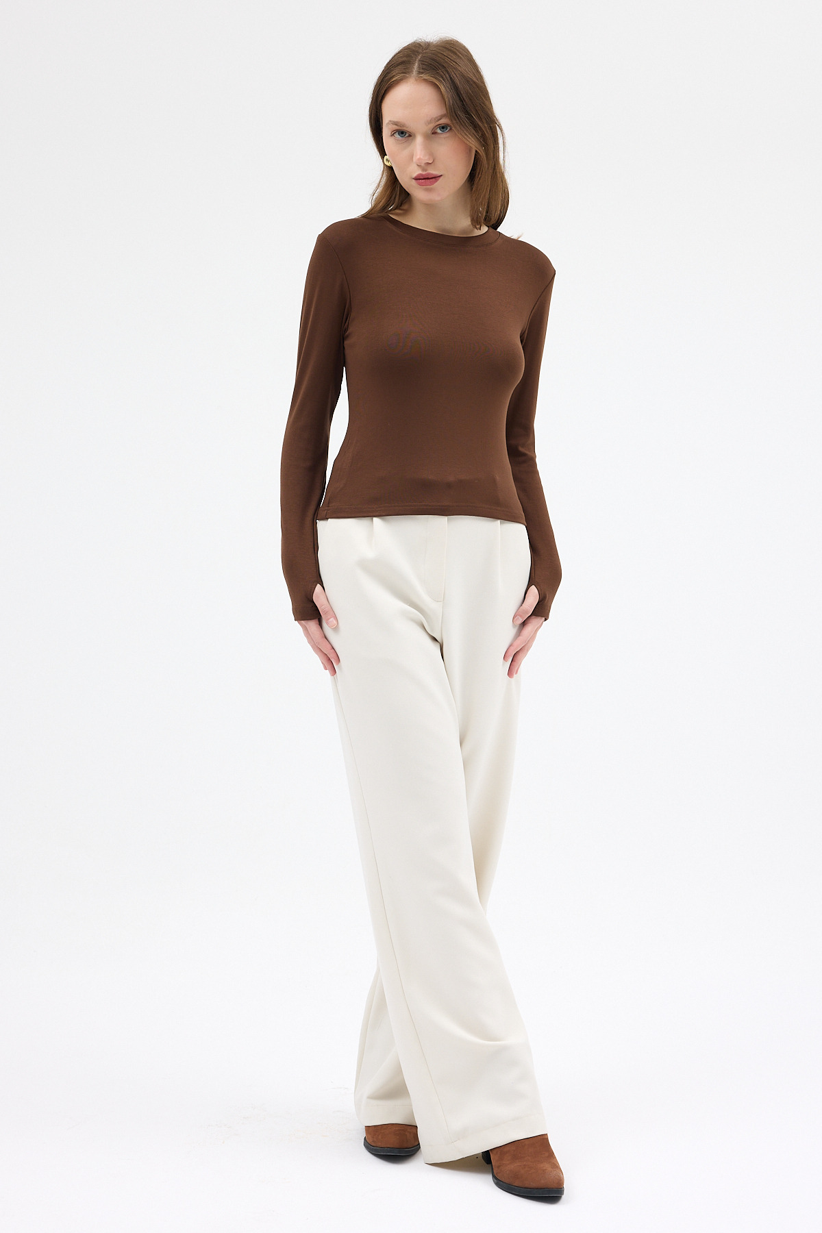 Kahve Premium/Viskoz Yumuşak Kumaşlı Parmak Geçmeli Crop Bluz 8162A - 3
