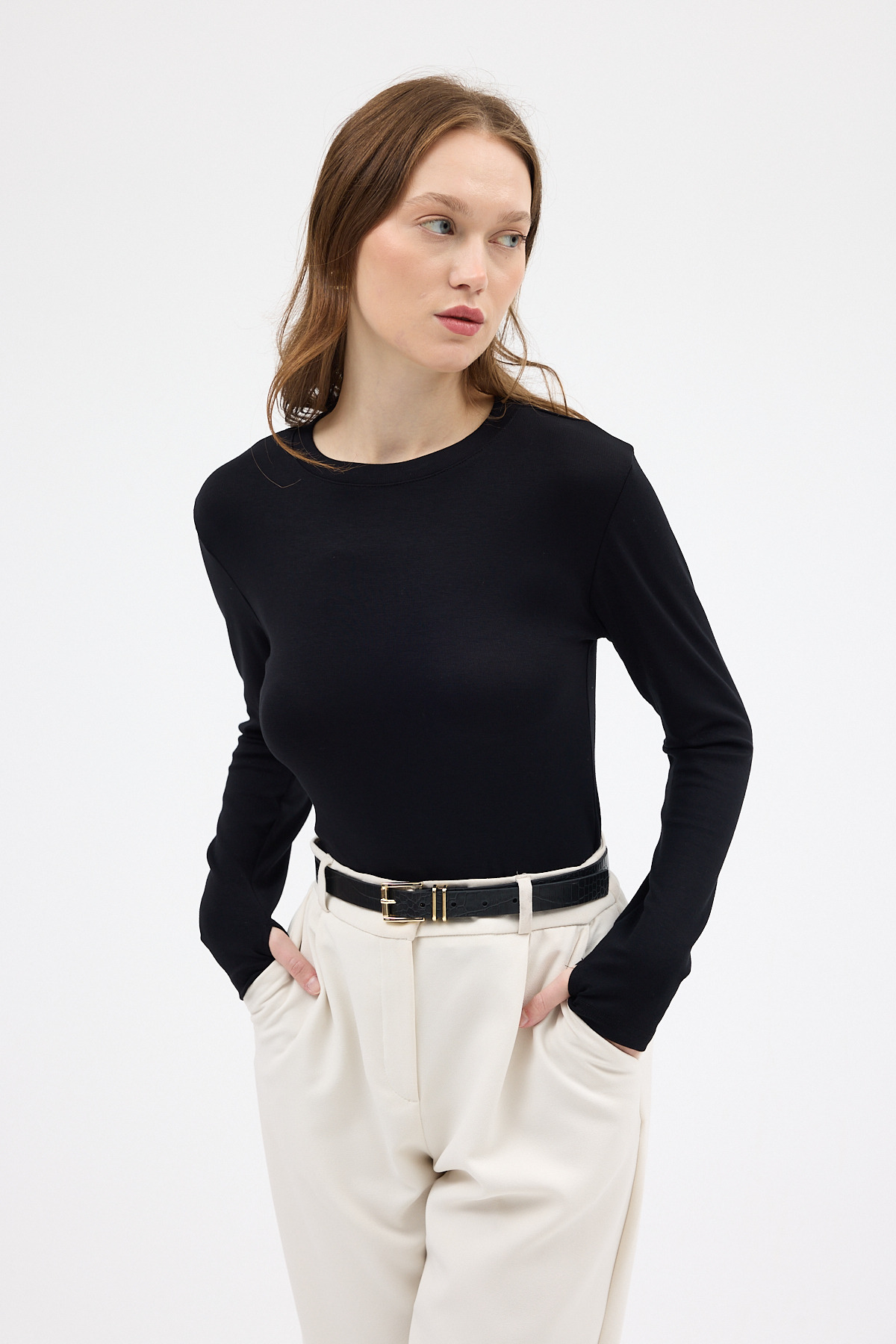 Siyah Premium/Viskoz Yumuşak Kumaşlı Parmak Geçmeli Crop Bluz 8162A - 1