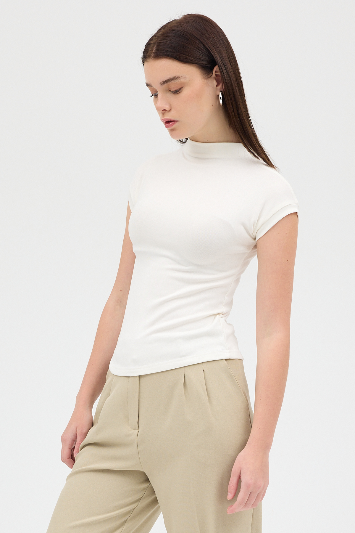 Ekru Dik Yaka Kısa Kol Body 8174A - RAYS