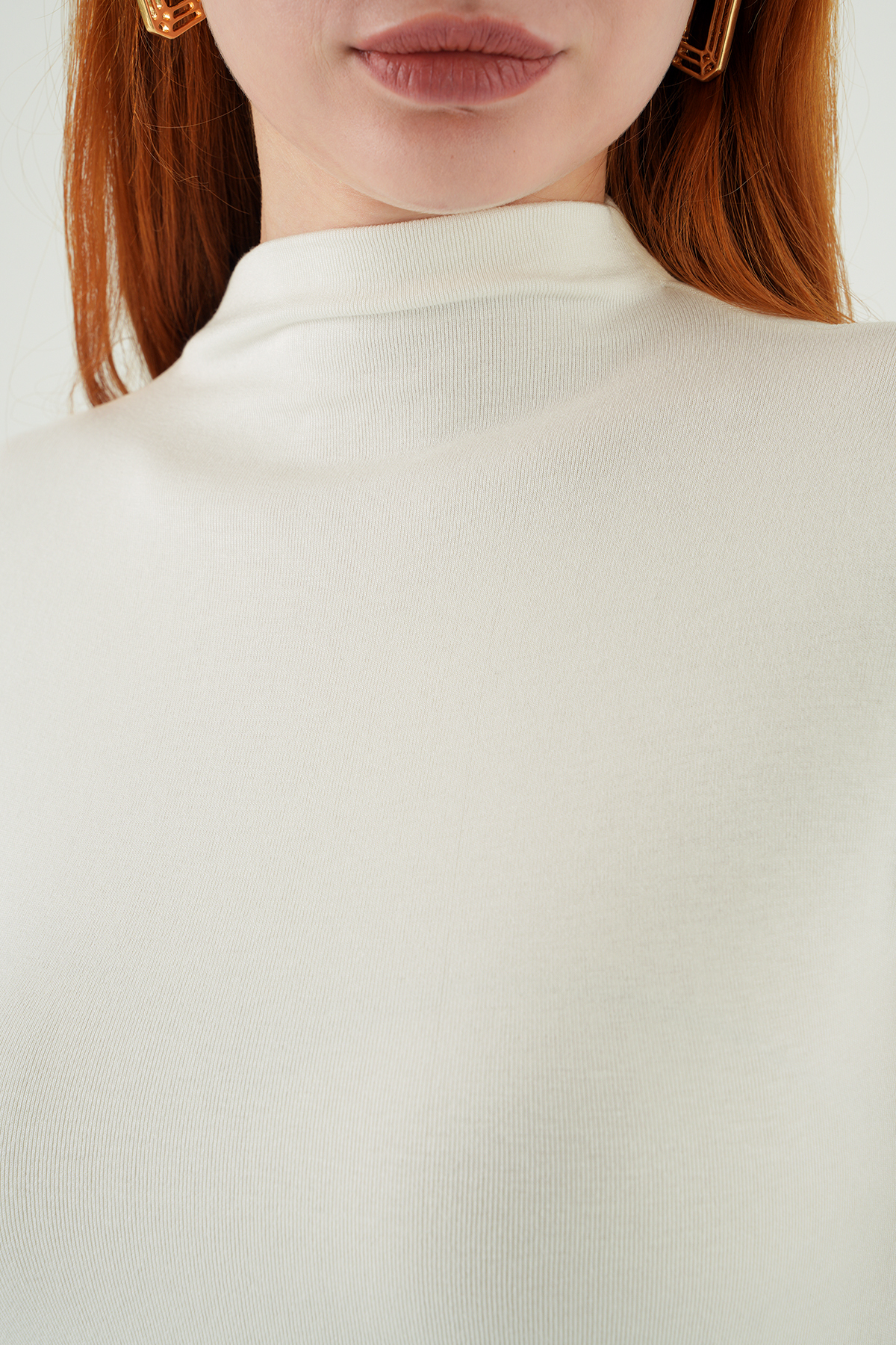 Ekru Dik Yaka Kısa Kol Body 8174A - 4