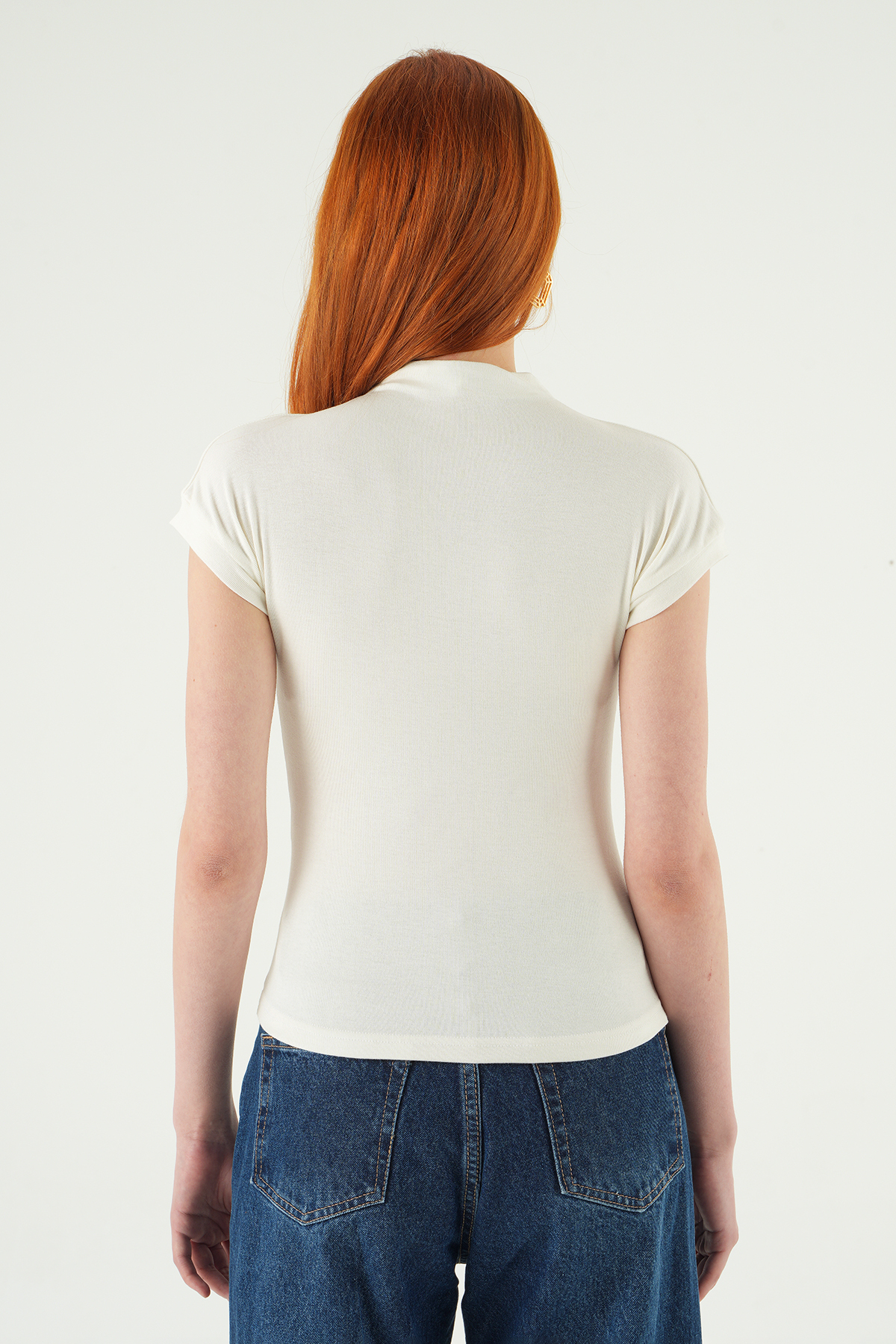 Ekru Dik Yaka Kısa Kol Body 8174A - 5