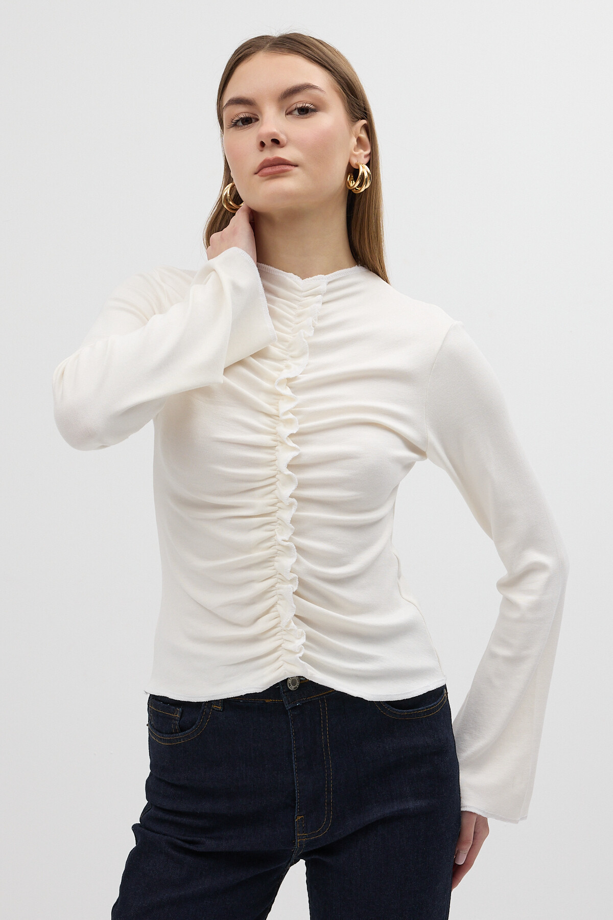 Ekru Ön Büzgülü Uzun Kollu Bluz 8178A 
