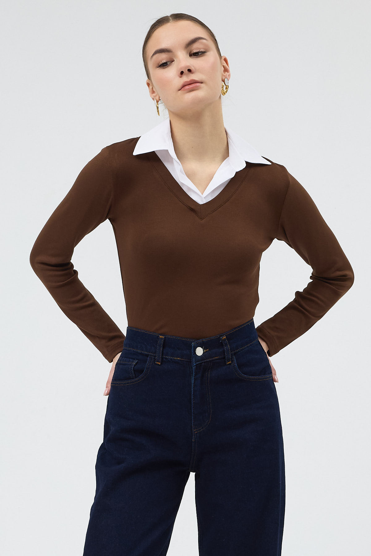 Kahverengi Yumuşak Dokulu Gömlek Yaka Görünümlü Bluz 8198A - 6