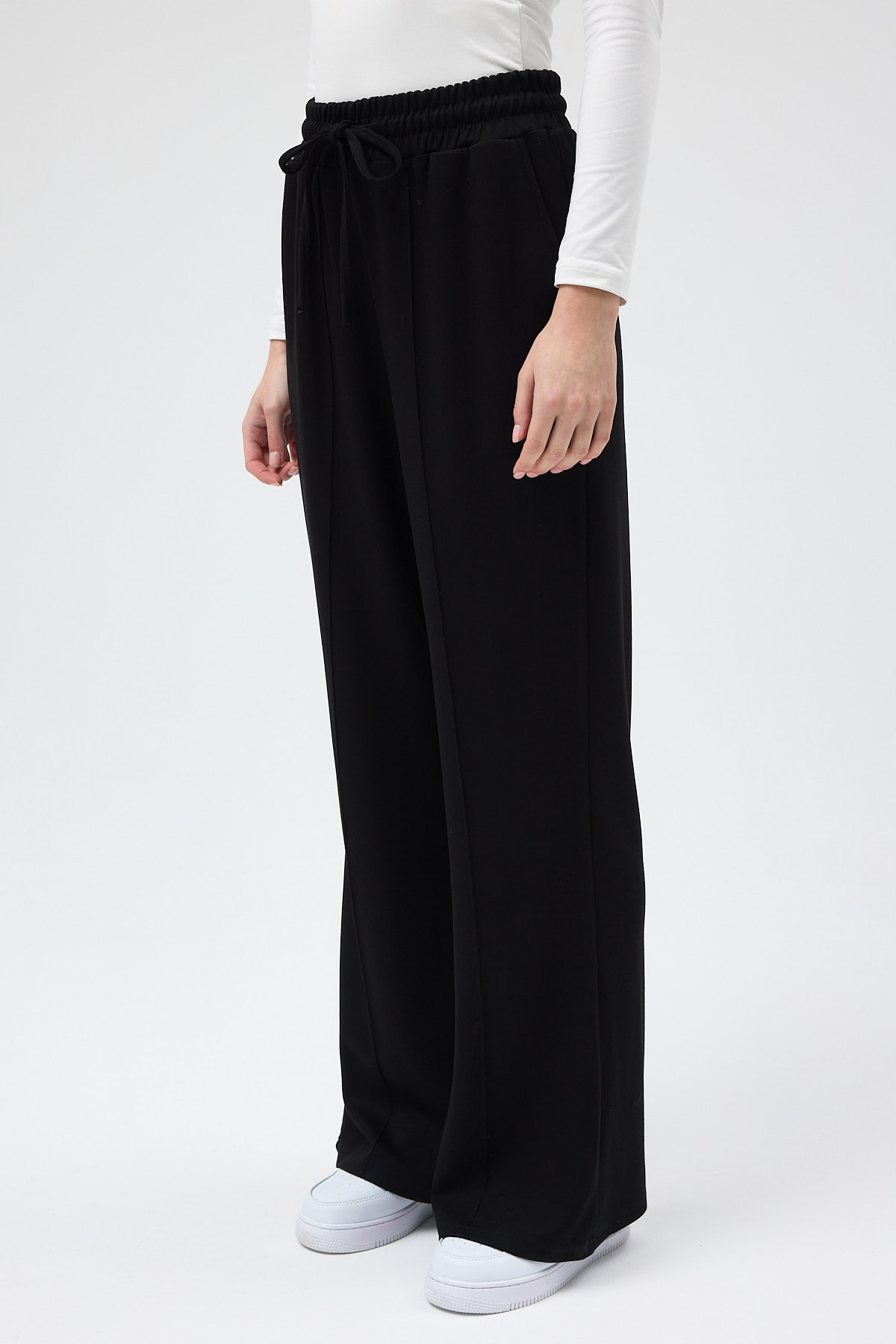 Siyah Bel Lastikli Geniş Paça Kadın Eşofman Altı 9218M - 3