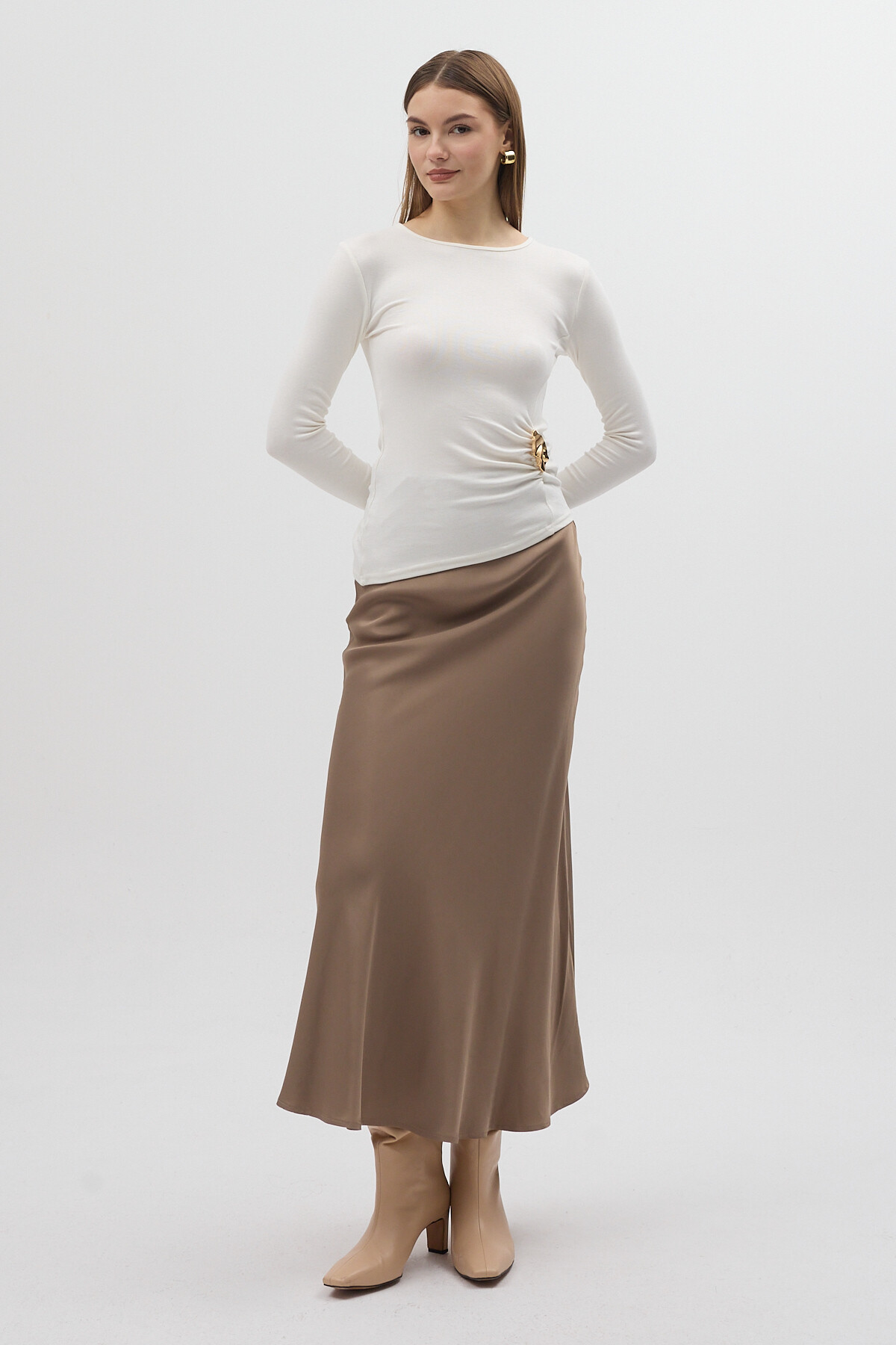 Ekru Bel Toka Detaylı Uzun Kollu Bluz 8221A - 3