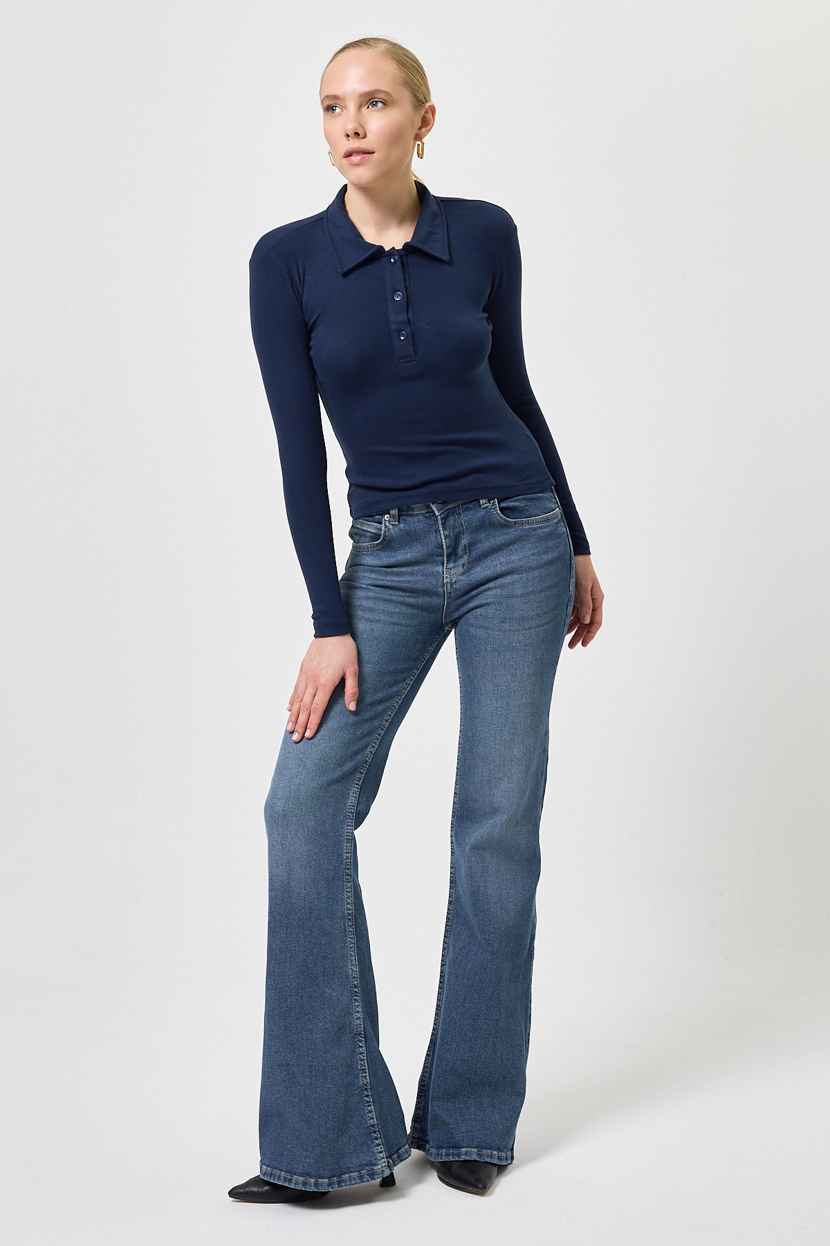 Lacivert Polo Yaka Düğmeli Uzun Kollu Bluz 8222A - 3