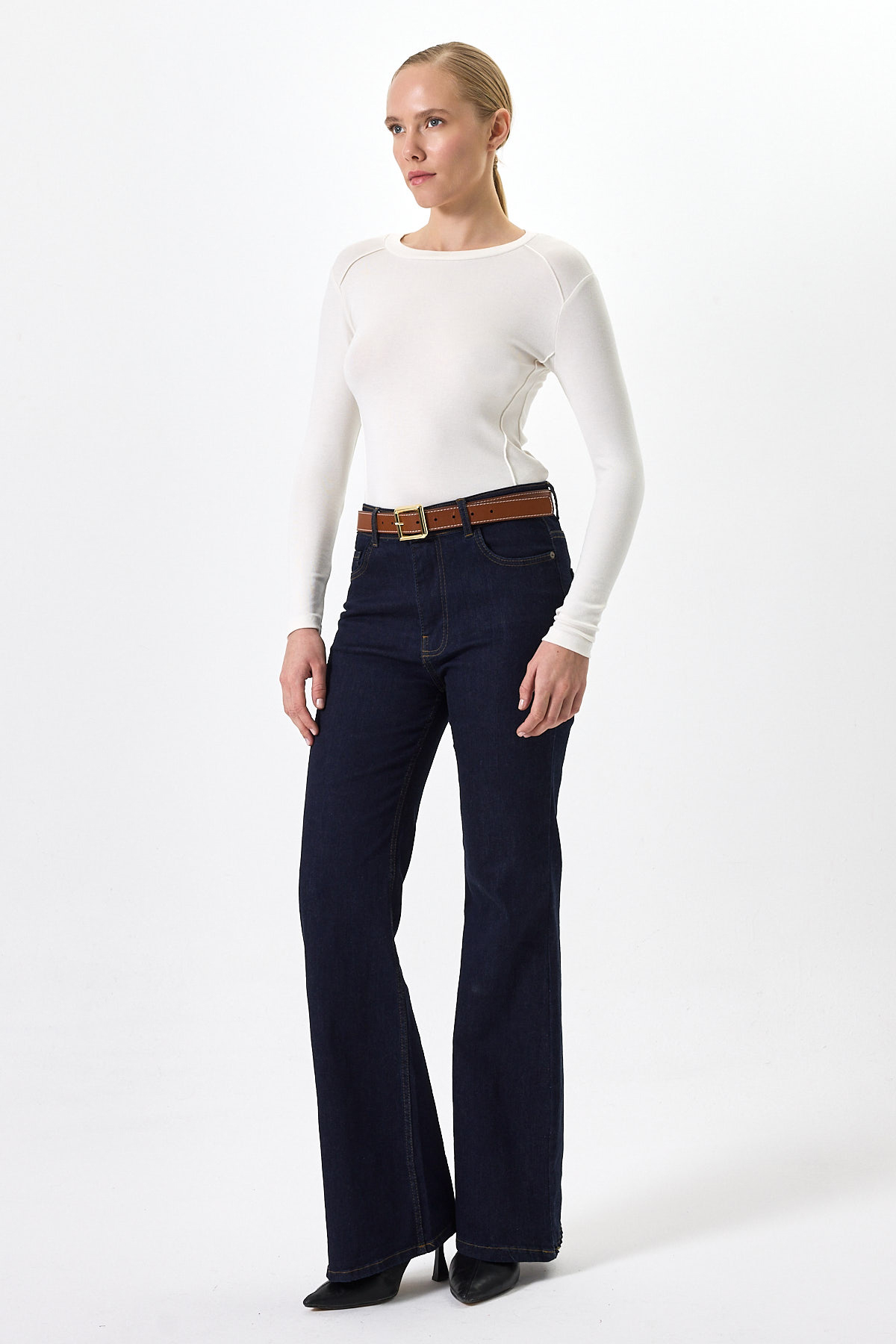 Ekru Uzun Kollu Bisiklet Yaka Dikiş Detaylı Kadın Body 8223A - 7