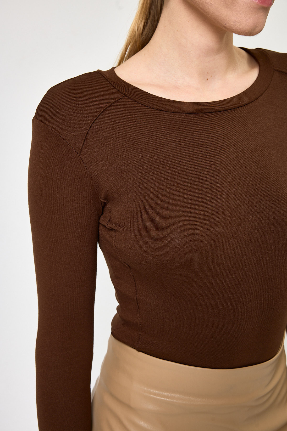 Kahverengi Uzun Kollu Bisiklet Yaka Dikiş Detaylı Kadın Body 8223A - RAYS
