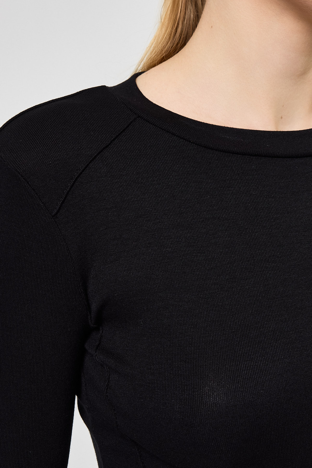 Siyah Uzun Kollu Bisiklet Yaka Dikiş Detaylı Kadın Body 8223A - RAYS