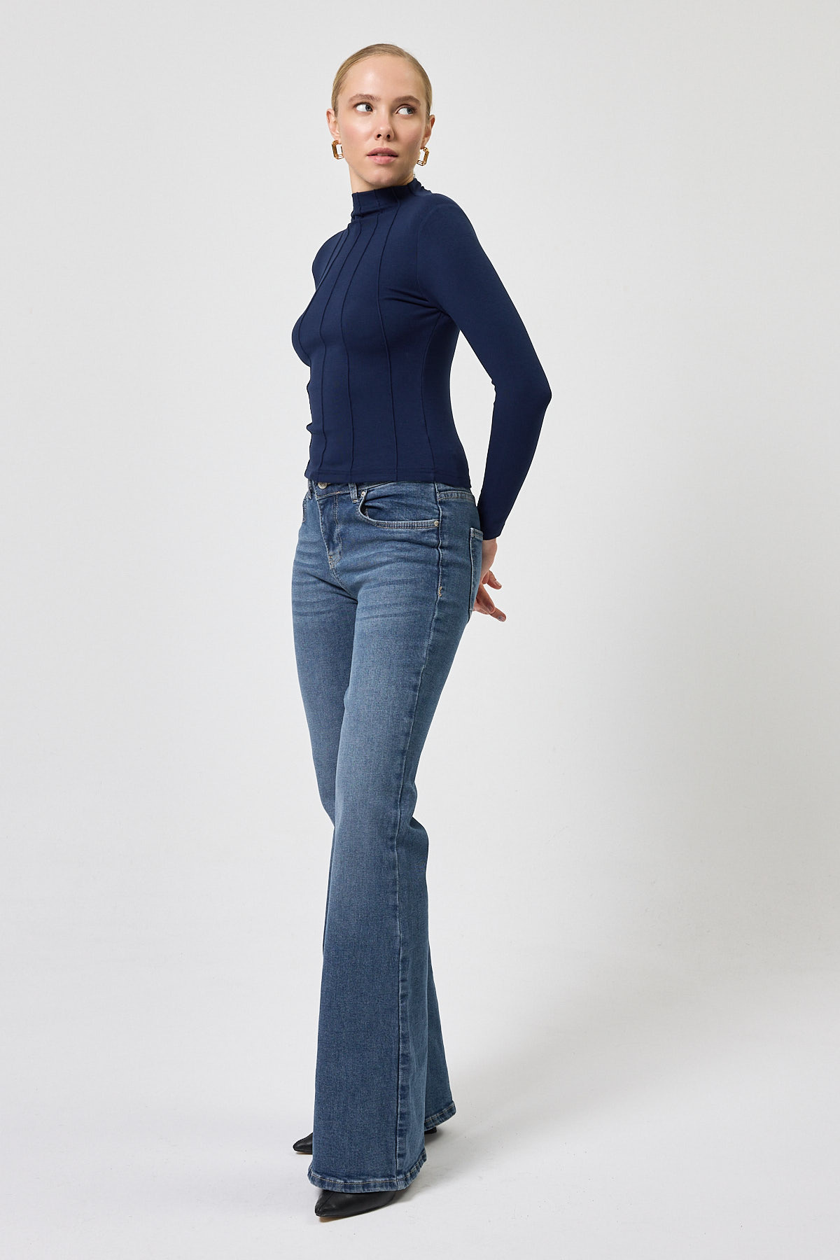 Lacivert Uzun Kollu Yarım Balıkçı Yaka Dikiş Detaylı Kadın Body 8225A - 3