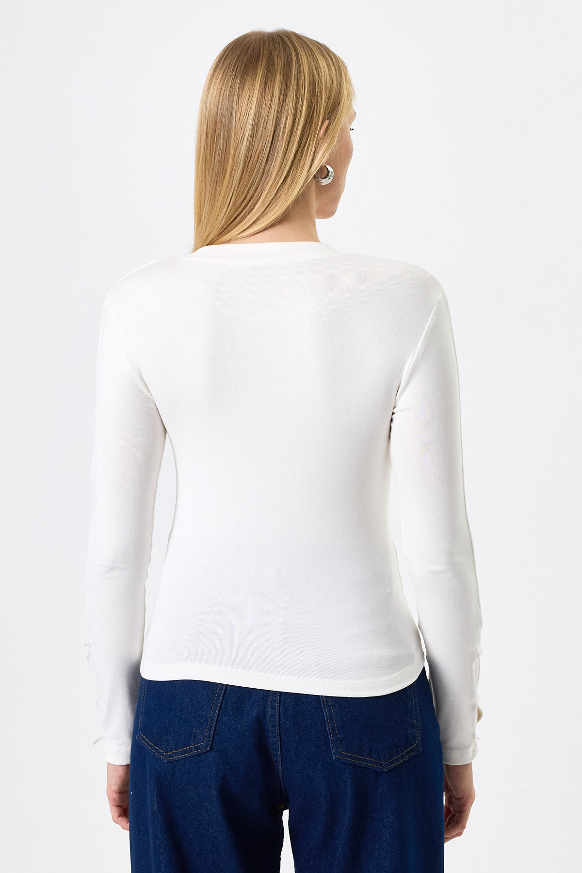 Ekru Kol Kurdele Detaylı Bluz 8232A - 5