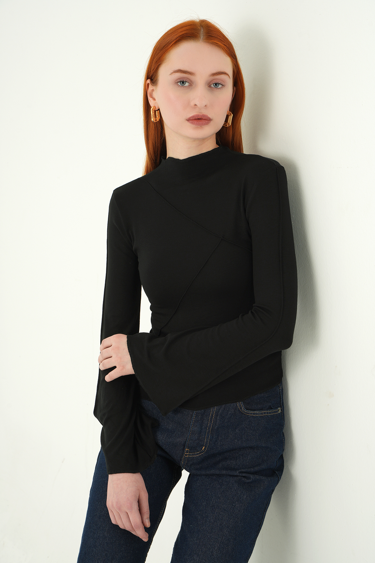 Siyah Bisiklet Yaka Ön Çimalı Bluz 8238A - 6