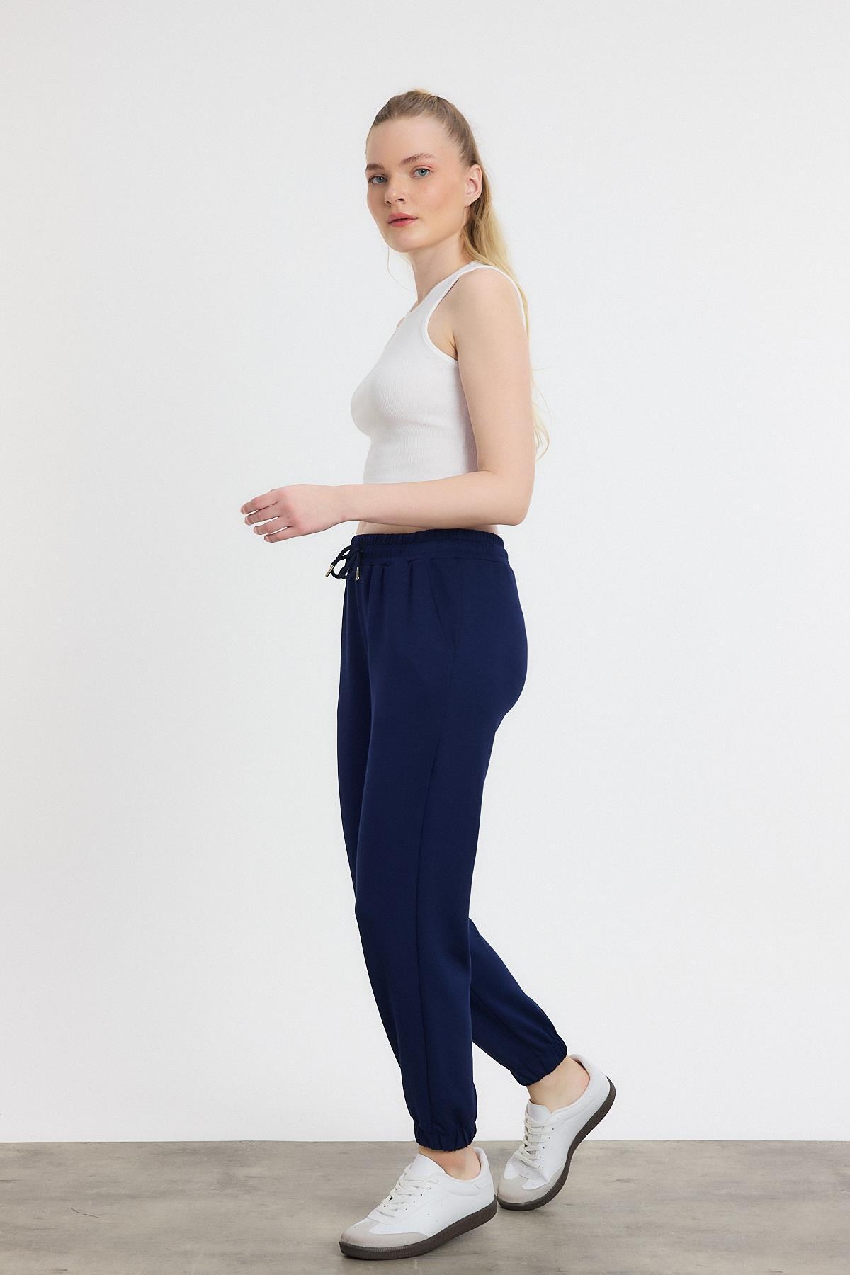 Yumuşak Dokulu Esnek Premium Kumaş Rahat Kalıp Eşofman Altı Laci - 8242 - 8