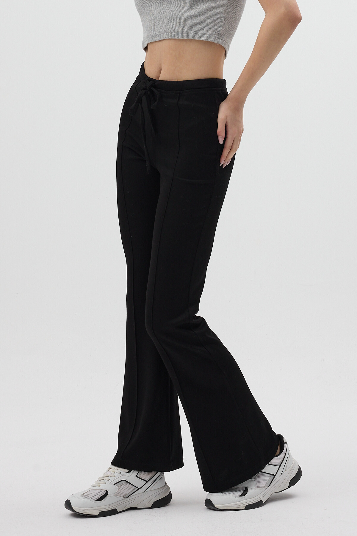 Siyah Geniş Paça Beli Bağcıklı Kadın Pantolon 8246A - 3