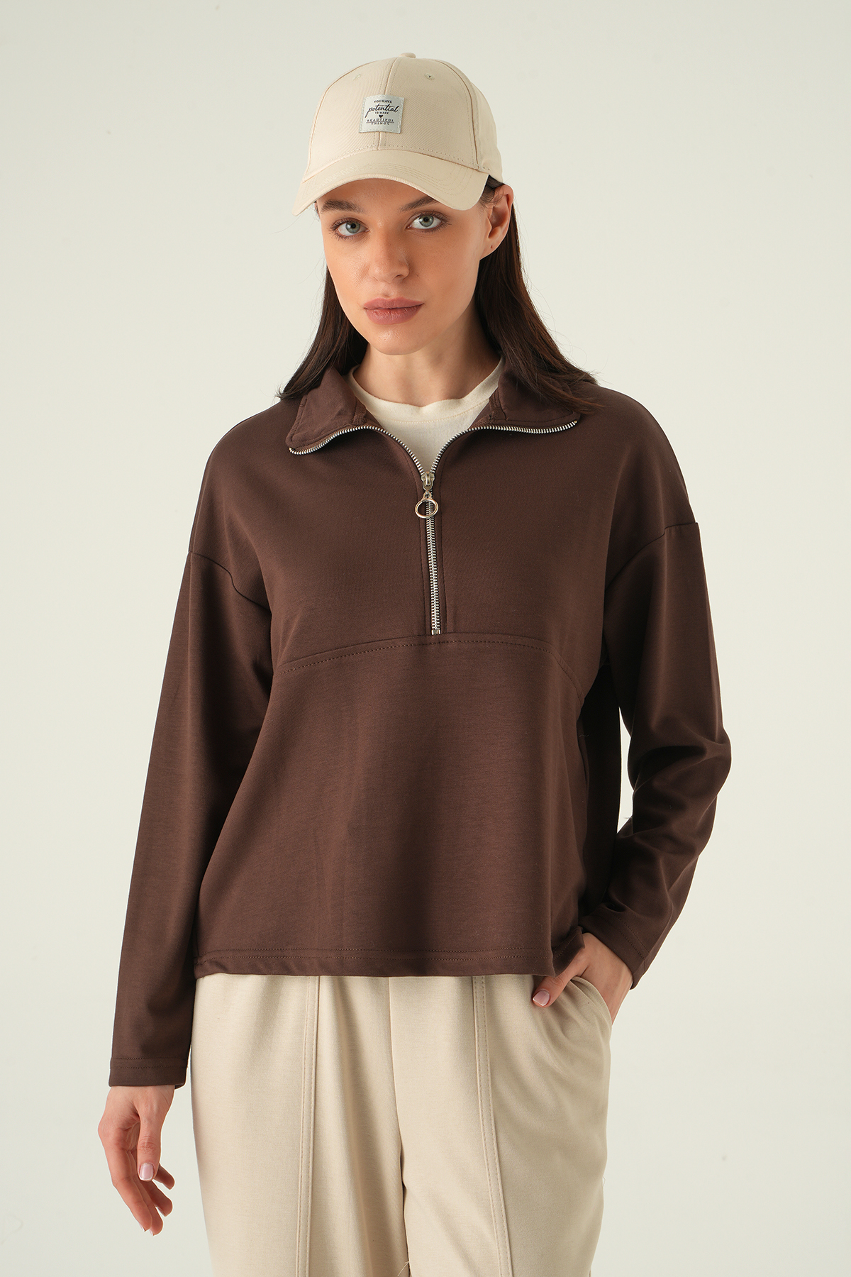 Kahve Yarım Fermuarlı Sweat 8249A 